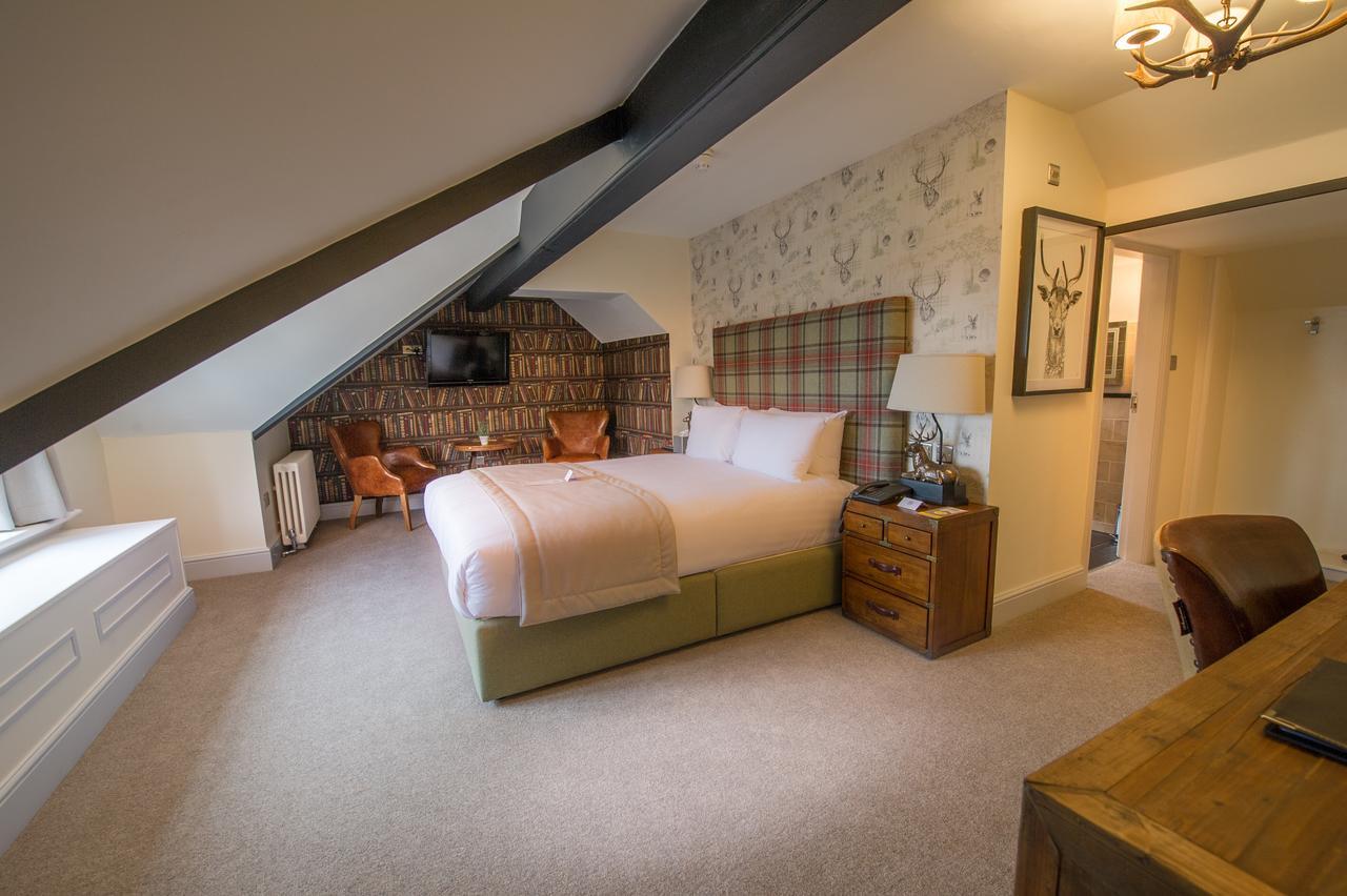 The Mount Country Manor Hotel & Golf Wolverhampton Exterior photo